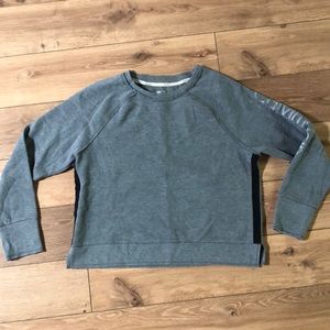 Womens Calvin Klein crew neck sweatshirt size XL
